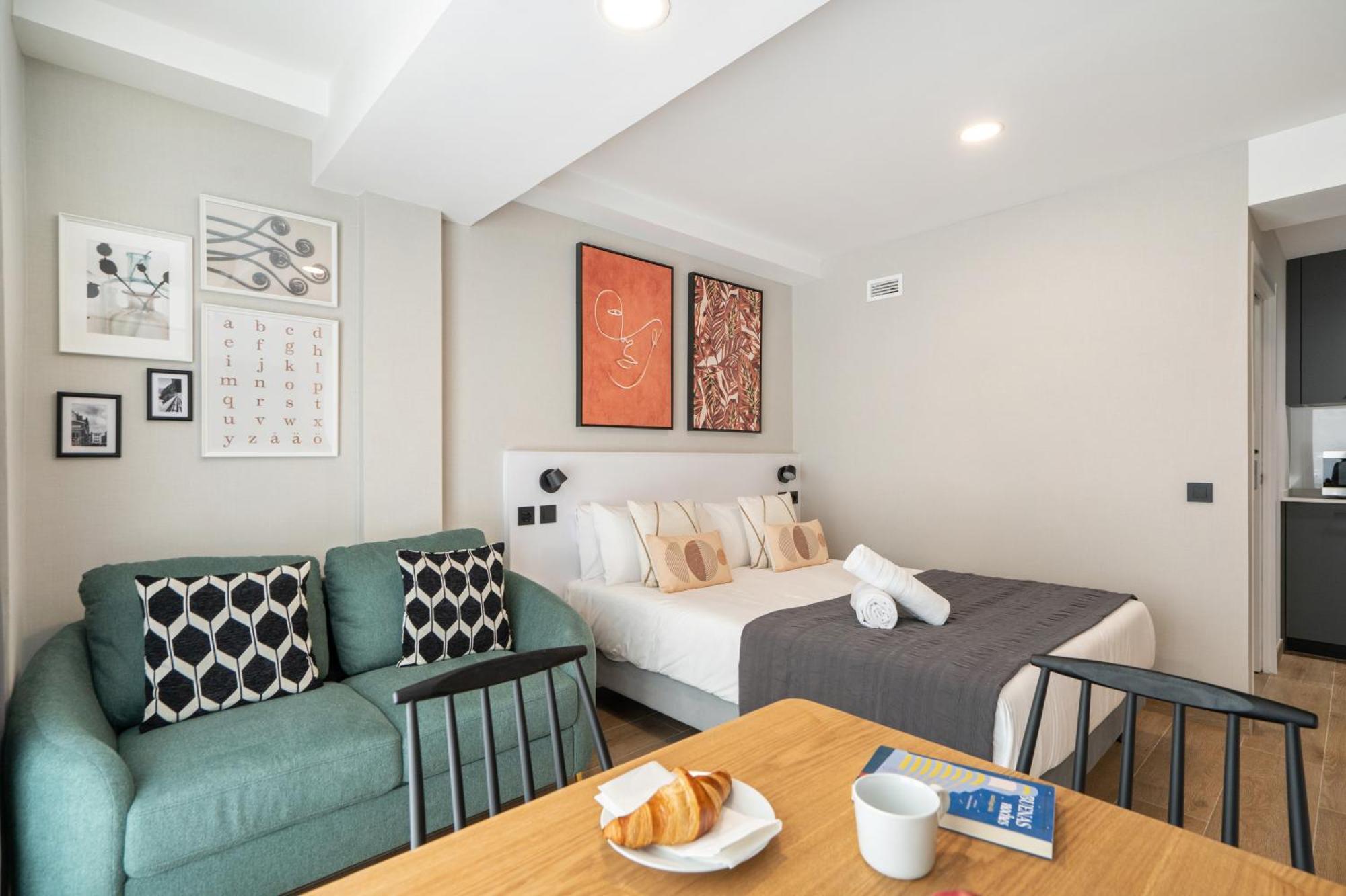 Ferienwohnung Dobo Madrid Cabrera Zimmer foto
