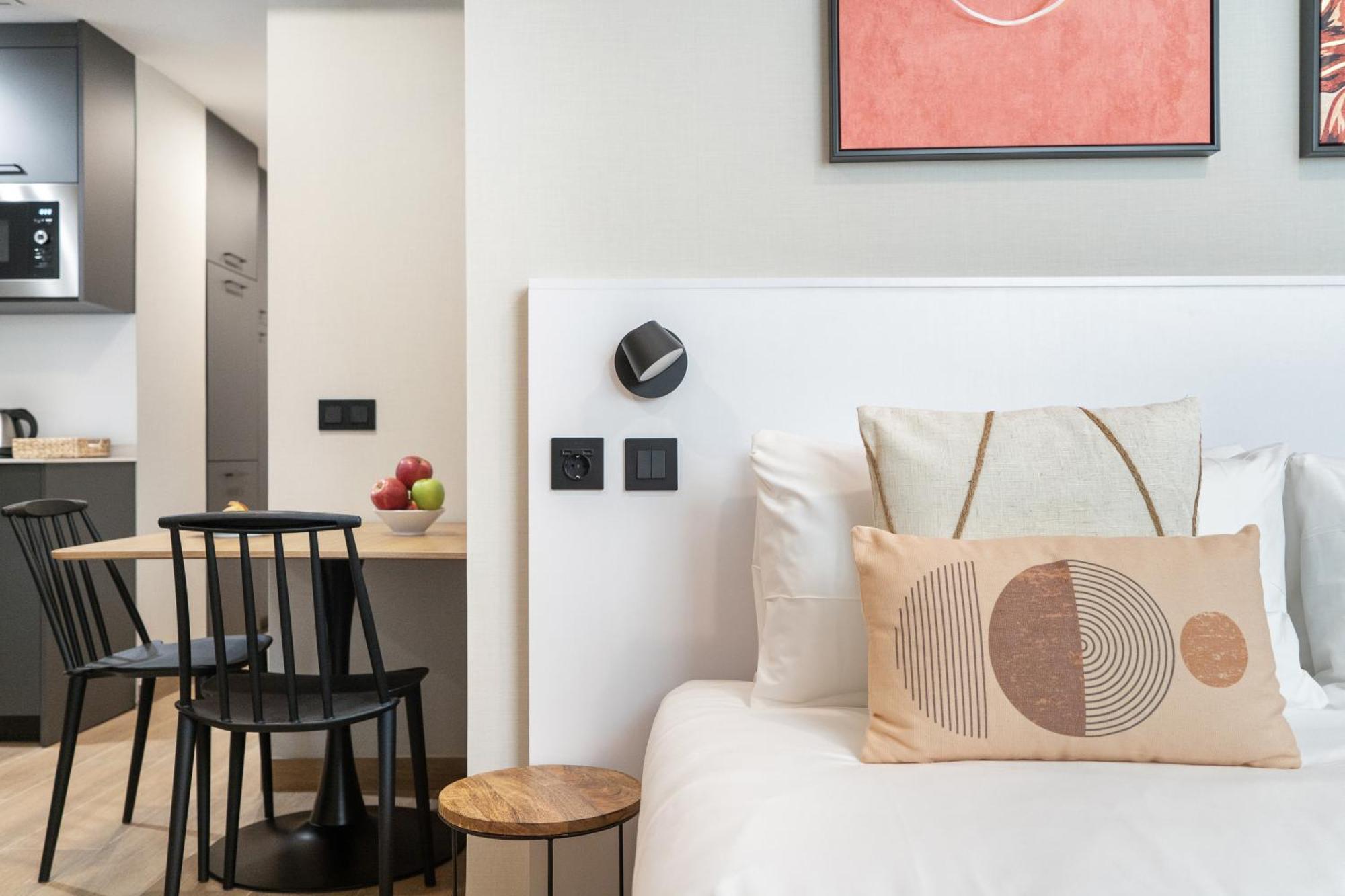 Ferienwohnung Dobo Madrid Cabrera Zimmer foto
